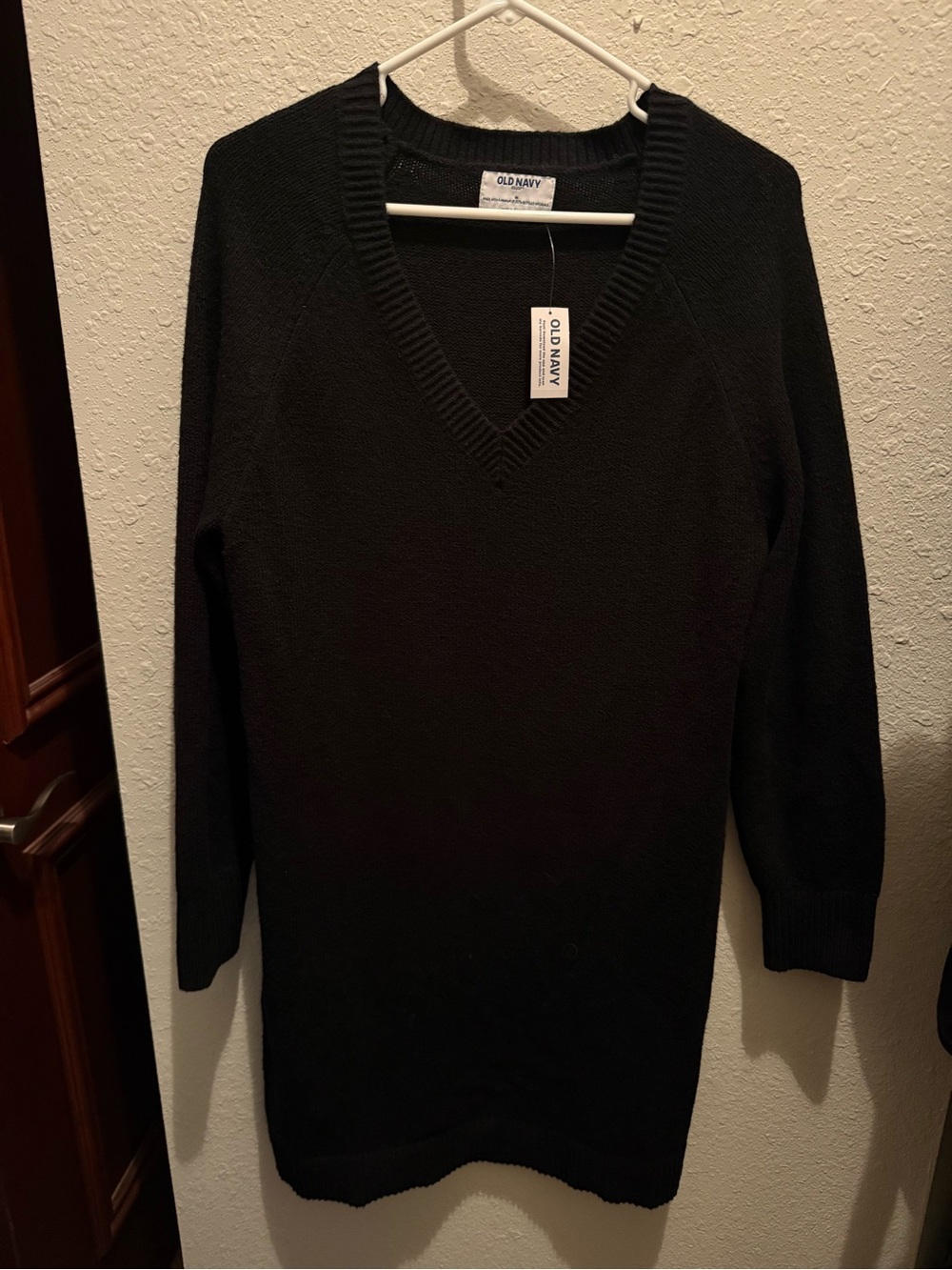 Old Navy Black V-Neck Women's Sweater Dress  - NWT